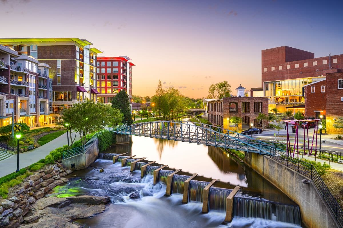 8 Best Affordable Places To Relocate In The U.S. In 2023