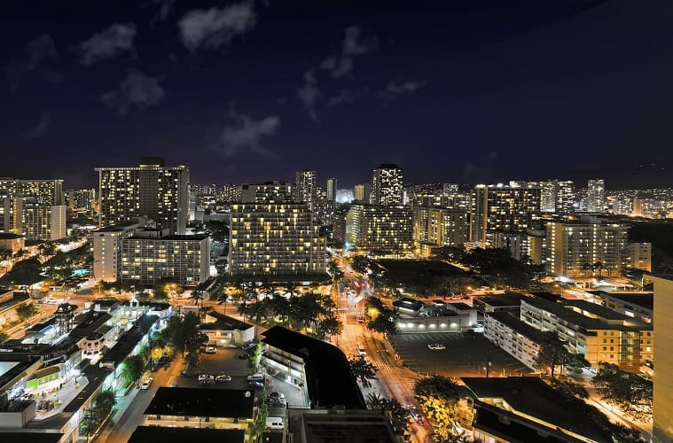 best things to do in honolulu at night