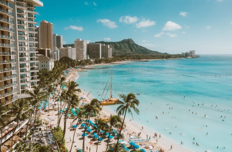 Hawaii sees 200k tourists after reopening