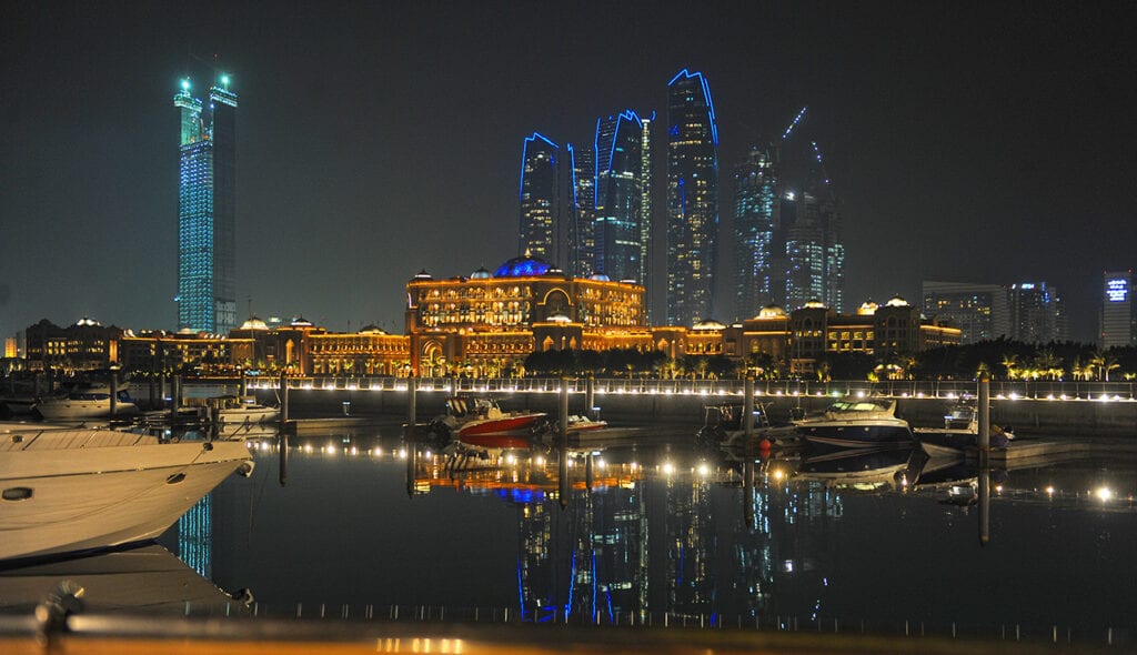 Abu-Dhabi-Opening-for-Tourism