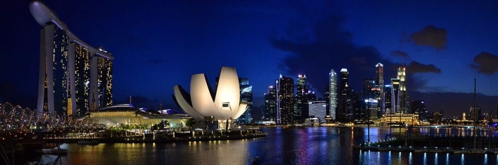 Singapore-to-open-travel-bubbles-for-business-people