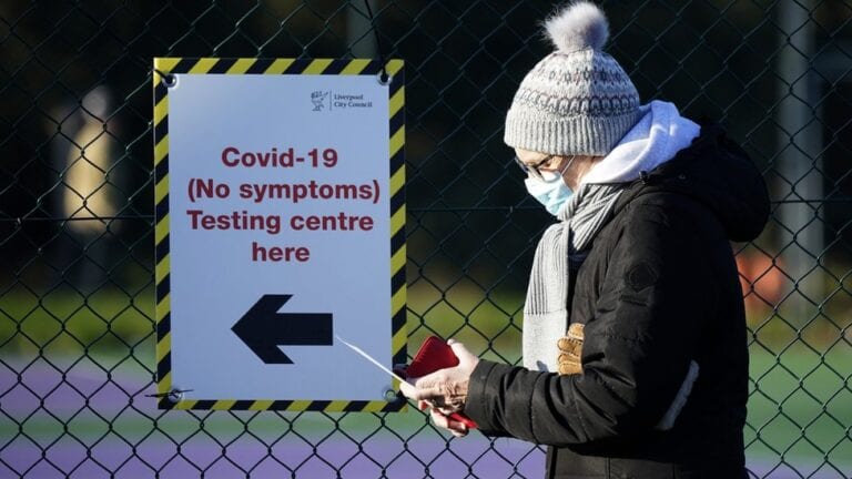 UK-now-requires-PCR-test-from-all-international-visitors