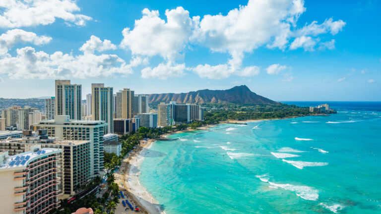 Hawaii to Drop Testing Requirement for Vaccinated Tourists by July 4