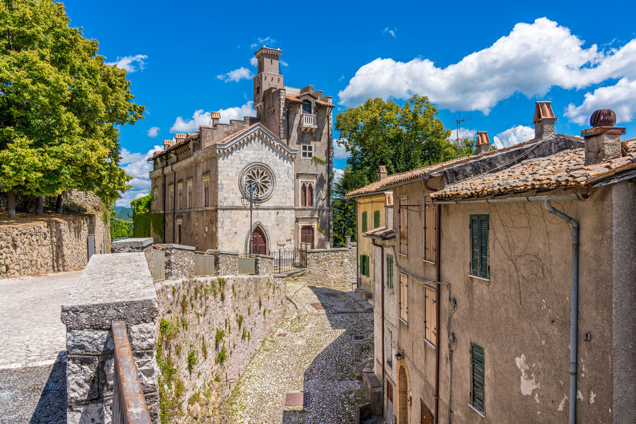 These Italian towns pay digital nomads to come and work remotely