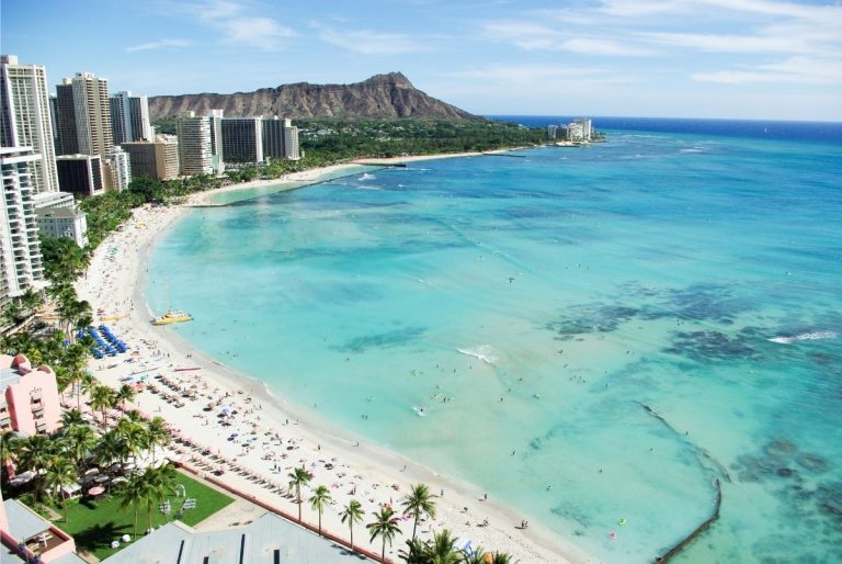 Hawaii Thanksgiving Travel Numbers Are Reaching Pre-Pandemic Levels
