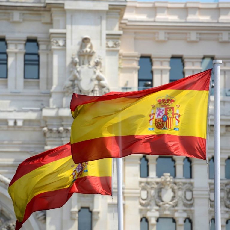 Spain Imposes Strict Entry Restrictions on UK Visitors from December 1