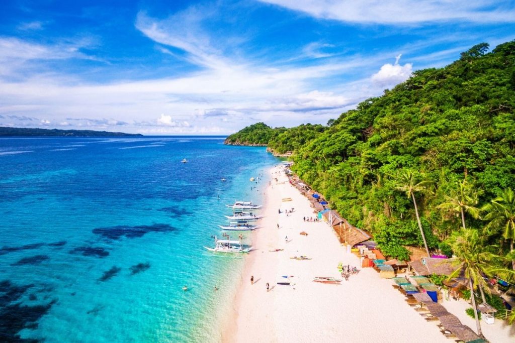boracay beach in philippines