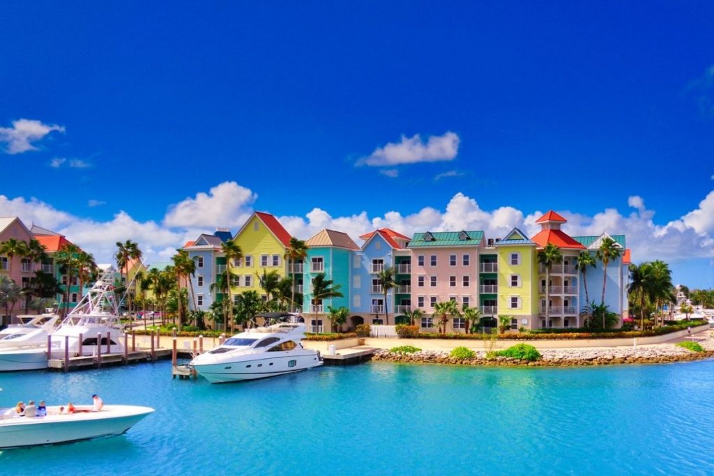 houses and boats in bahamas harbour
