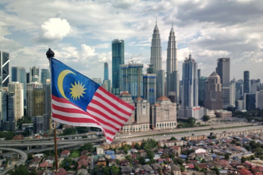 malaysiska flaggan