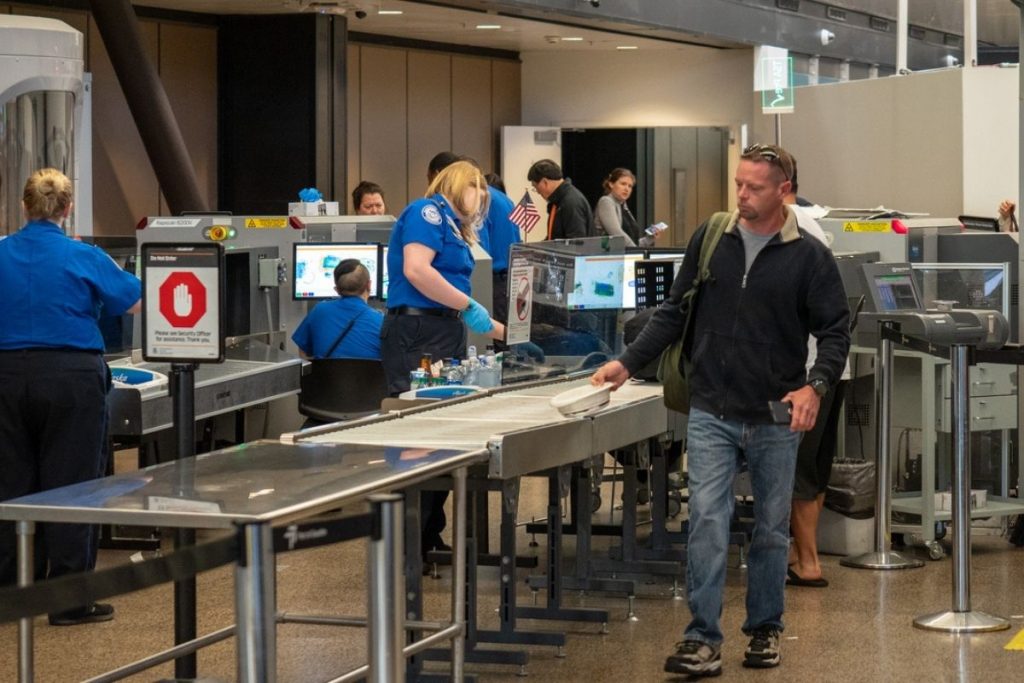 Nya TSA-skannrar för att möjliggöra snabbare säkerhetskontroll av passagerare på amerikanska flygplatser