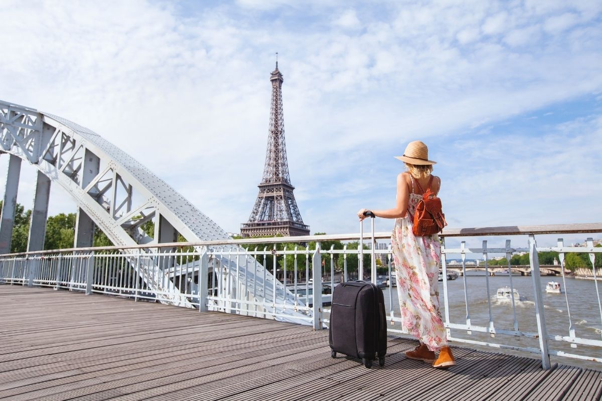 Non-EU Travelers To Spain And France Might Need Proof Of Funds For Their Stay Up To €120/Day