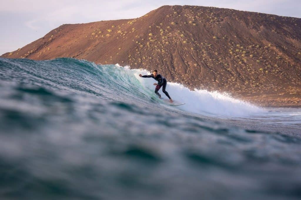 surfing in FUERTEVENTURA