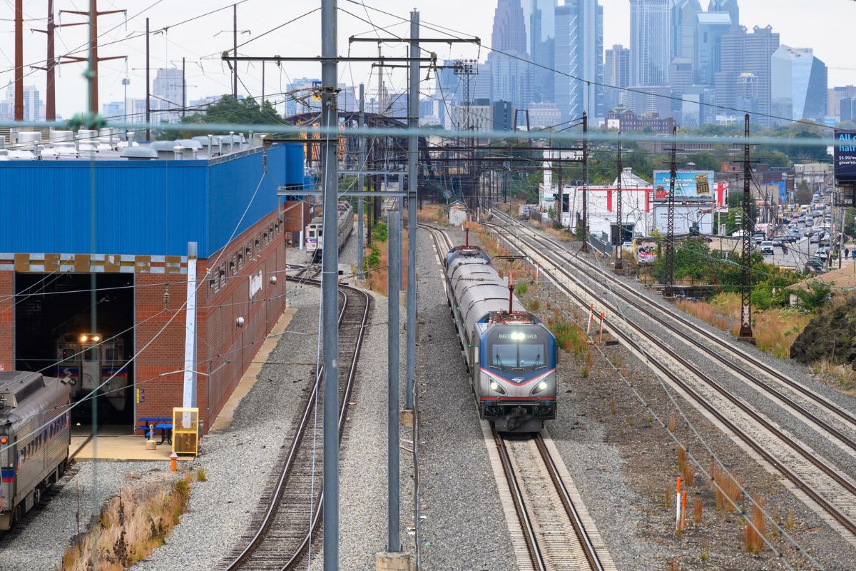 U.S. Trains Resume Service To Canada For The First Time Since 2020