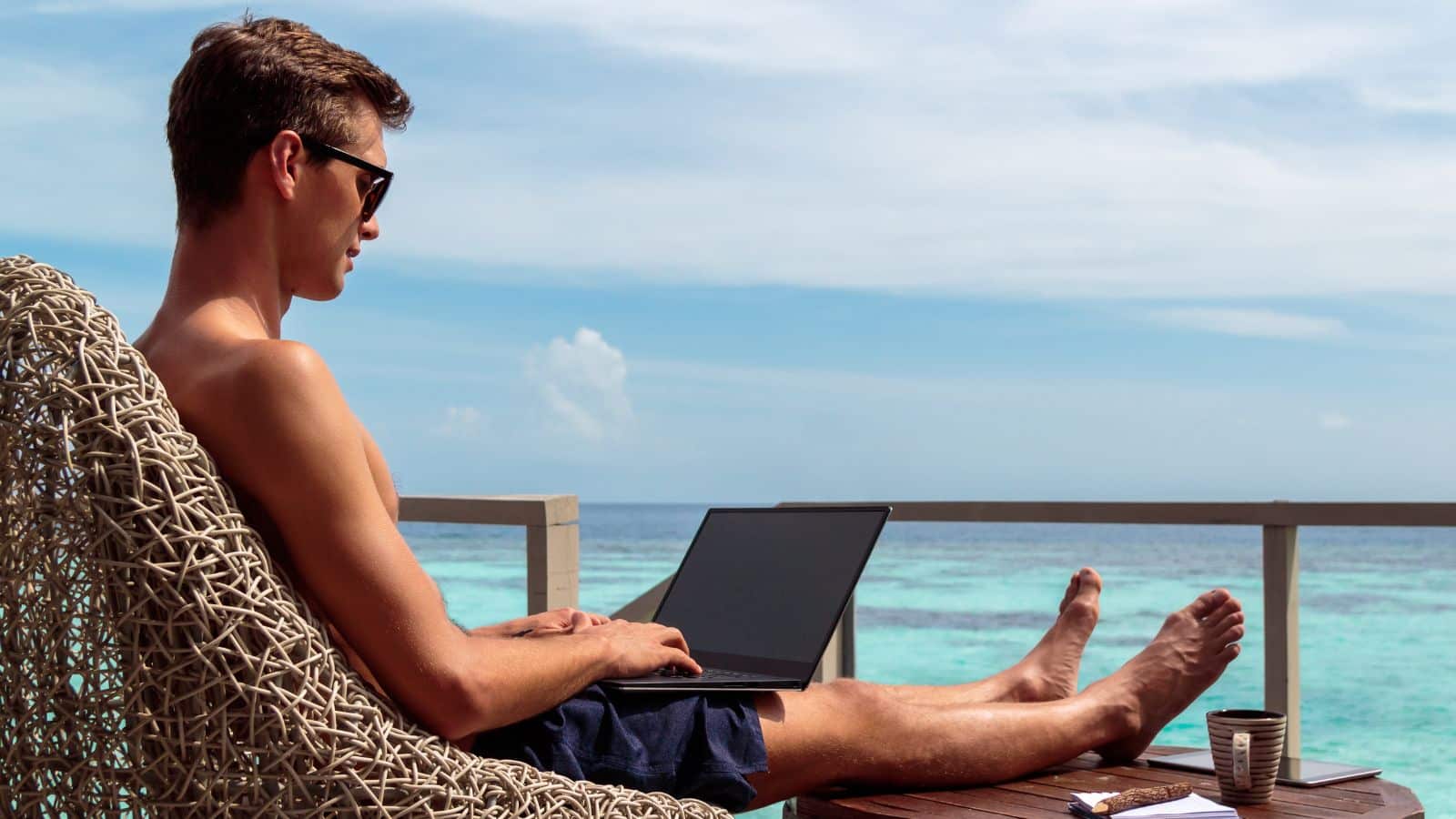 What Does The Average-Day Digital Nomad Look Like