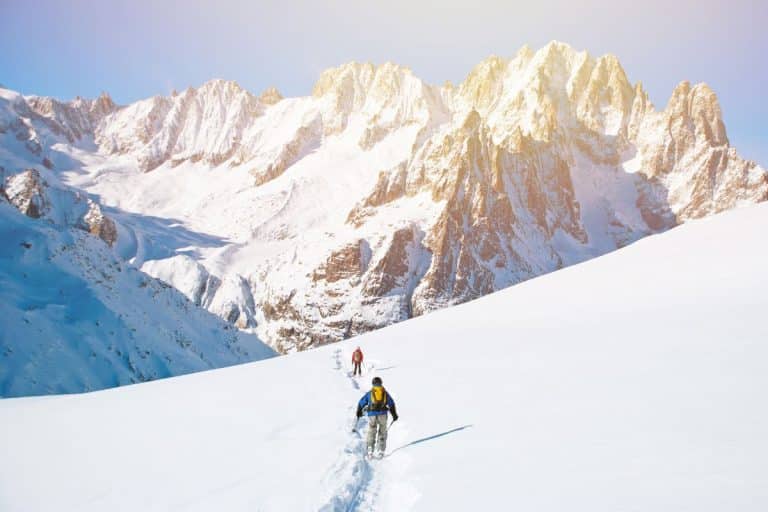 TOP 5 Trending Ski Resorts For Americans