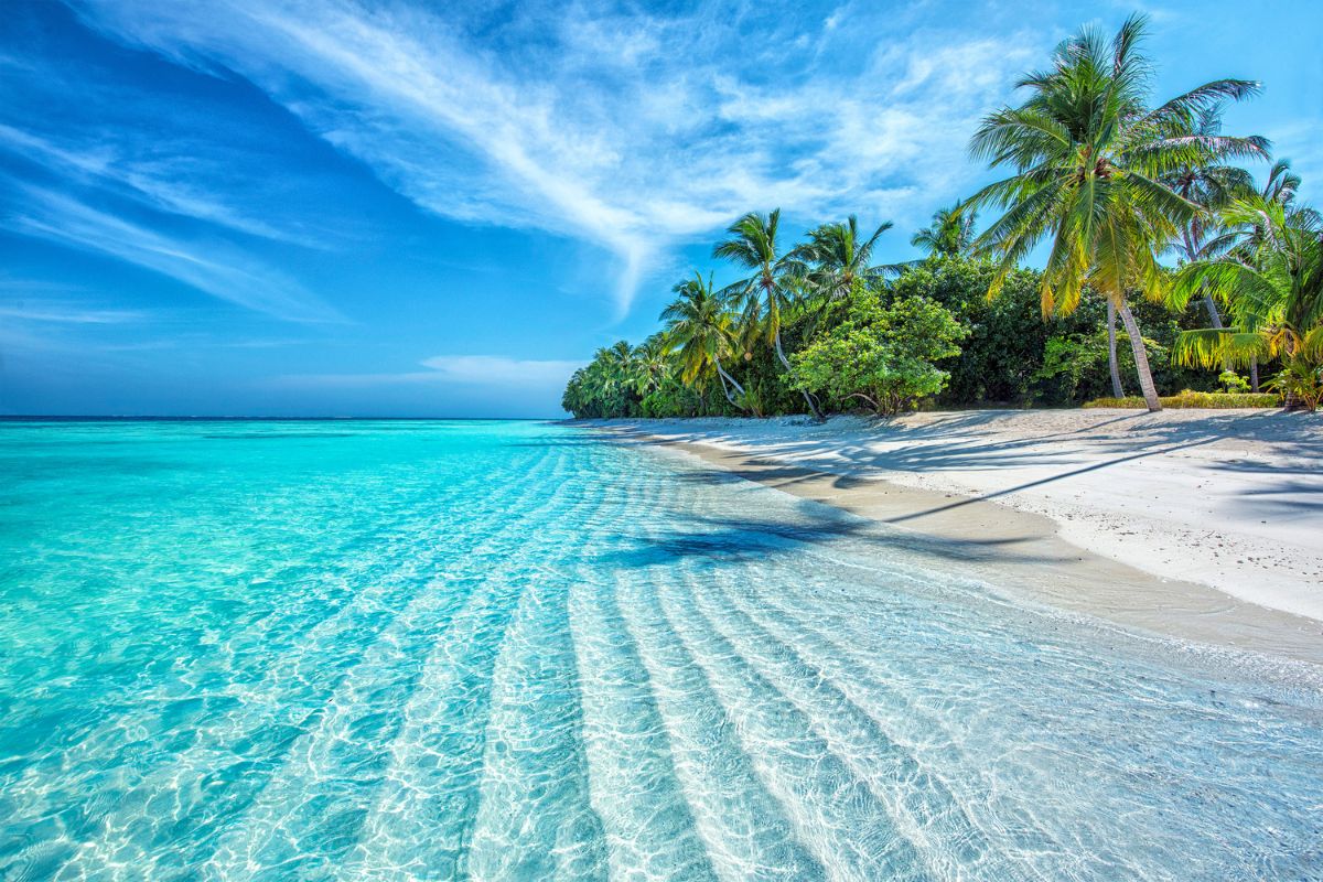 7 Destinations With The Bluest Crystal Clear Water On Earth