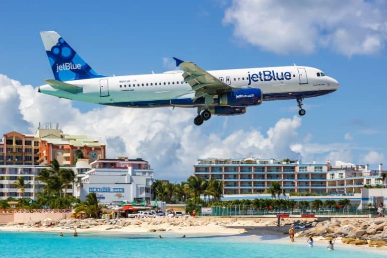 JetBlue Vacations' Latest Sale Offers Up To $400 Discount On Your Next Getaway