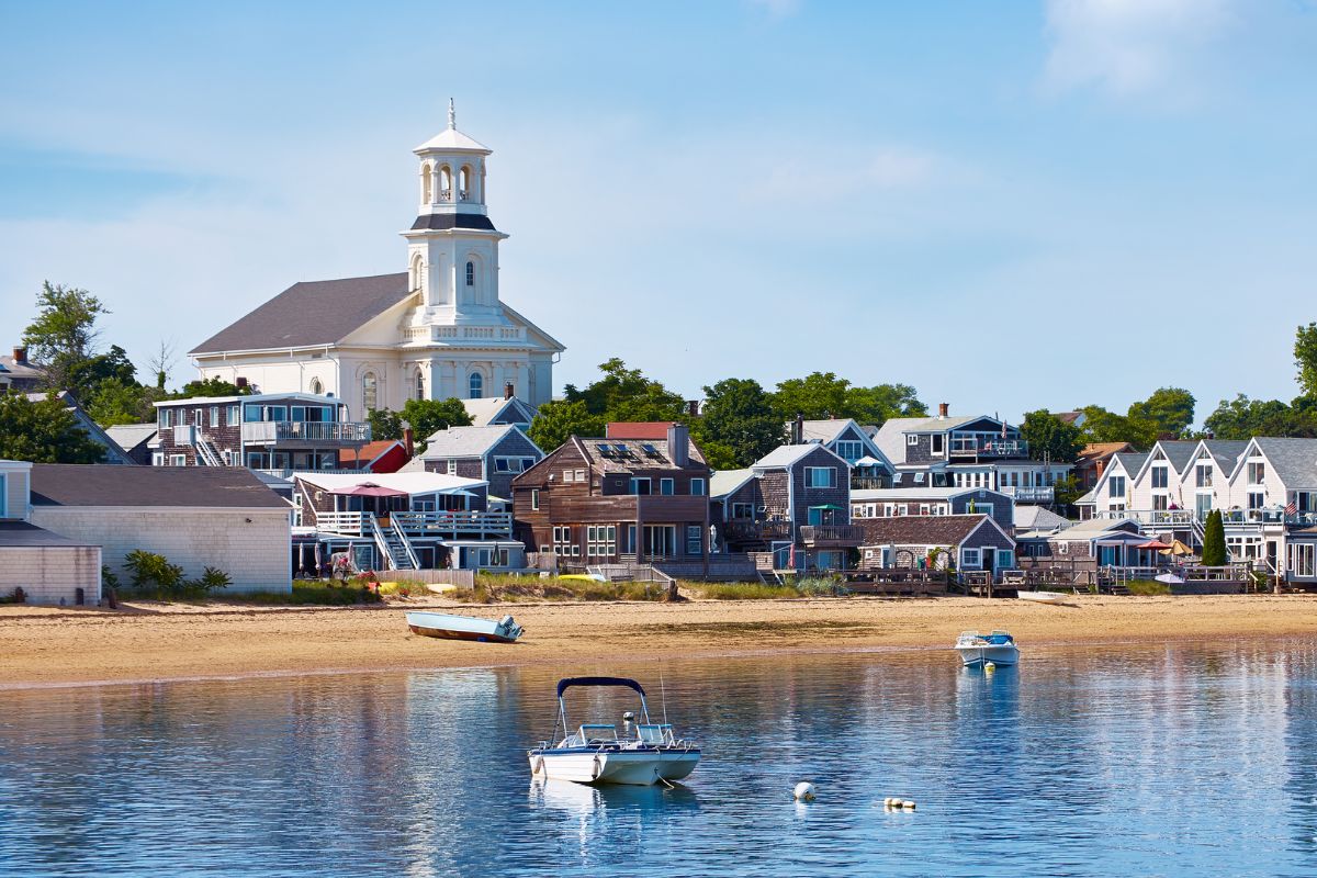 These 5 Charming Coastal U.S Towns Named As The Best In The Country