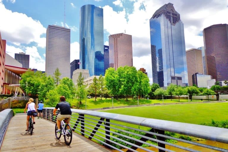 Is Houston Safe? Travel Advisory 2023