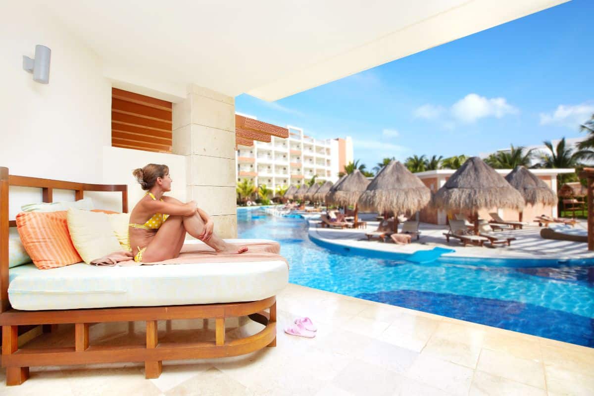 Cancun Authorities Issue Warning On Increased Online Tourist Package Scams