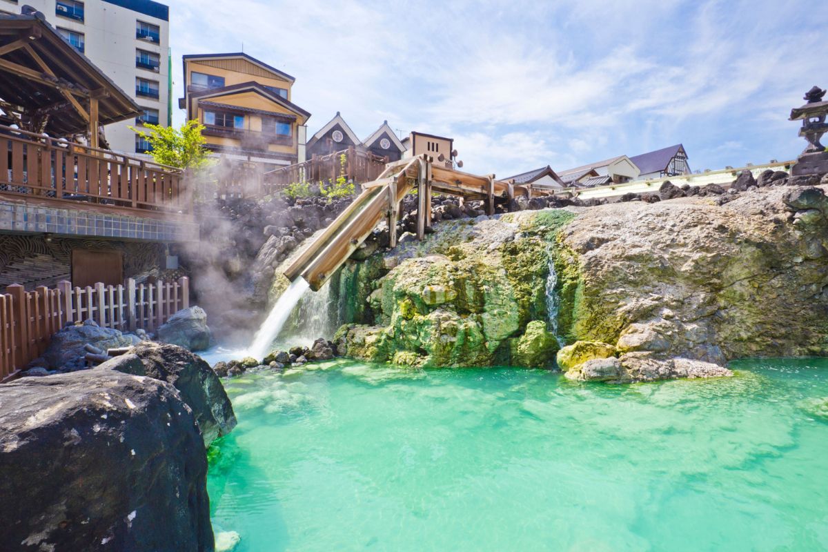Explore The 8 Best Onsen Ryokans Hot Springs In Japan 2023