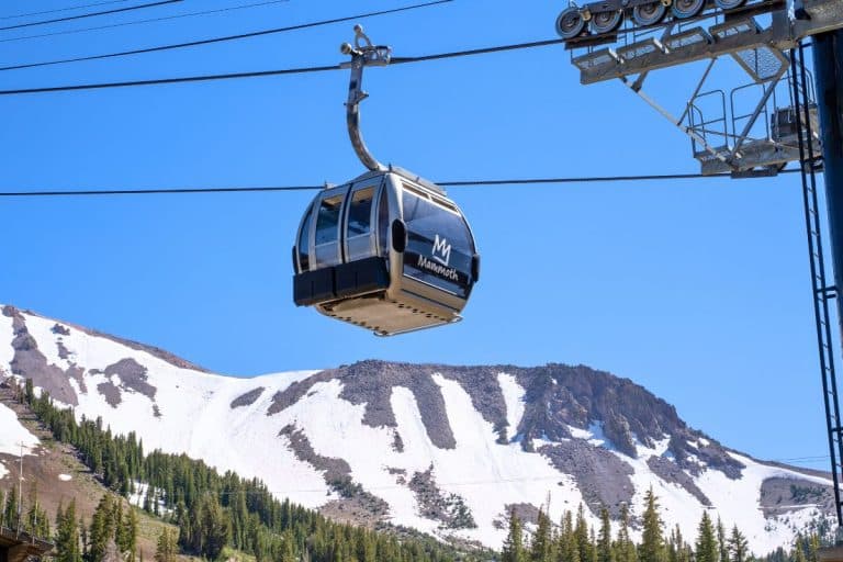 This Ski Resort In California To Stay Open Until August Due To Record Snowfall