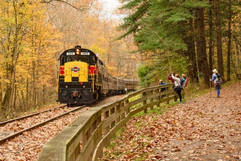 8 Best Places To Visit In Ohio In The Fall Season 2023
