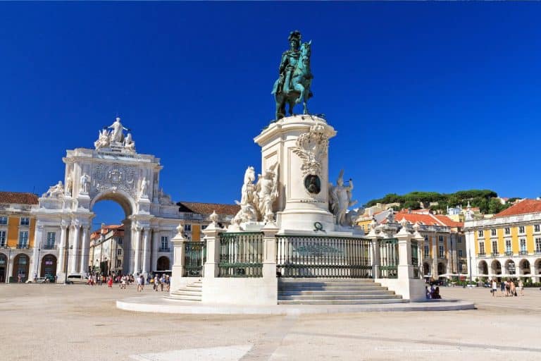 Is Portugal’s Golden Visa Program For Investors And Digital Nomads Still Available?