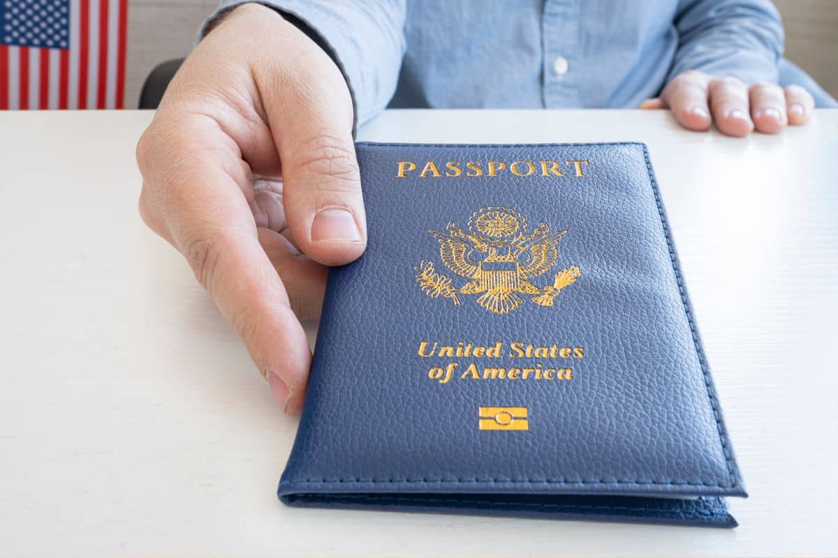 U.S. State Department Achieves Record Passport Issuance, Significantly Shortens Wait Times