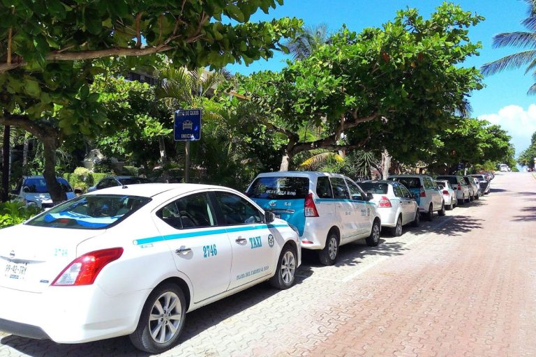 This New Requirement Will Make Cancun Taxi Services More Transparent
