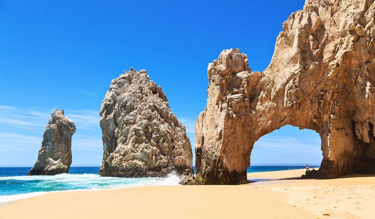 Los Cabos Sets New Tourism Record With Unprecedented Number In 2023