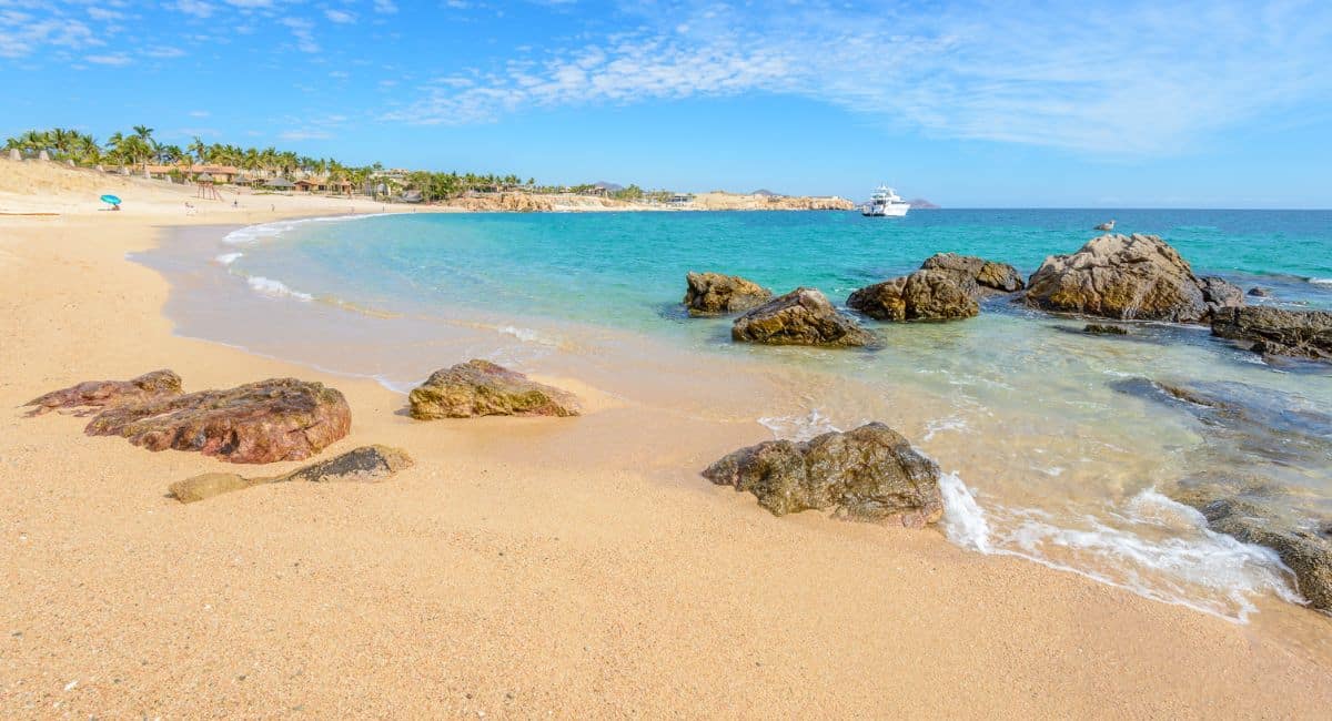 5 Best Swimmable Beaches in Los Cabos In Spring 2024