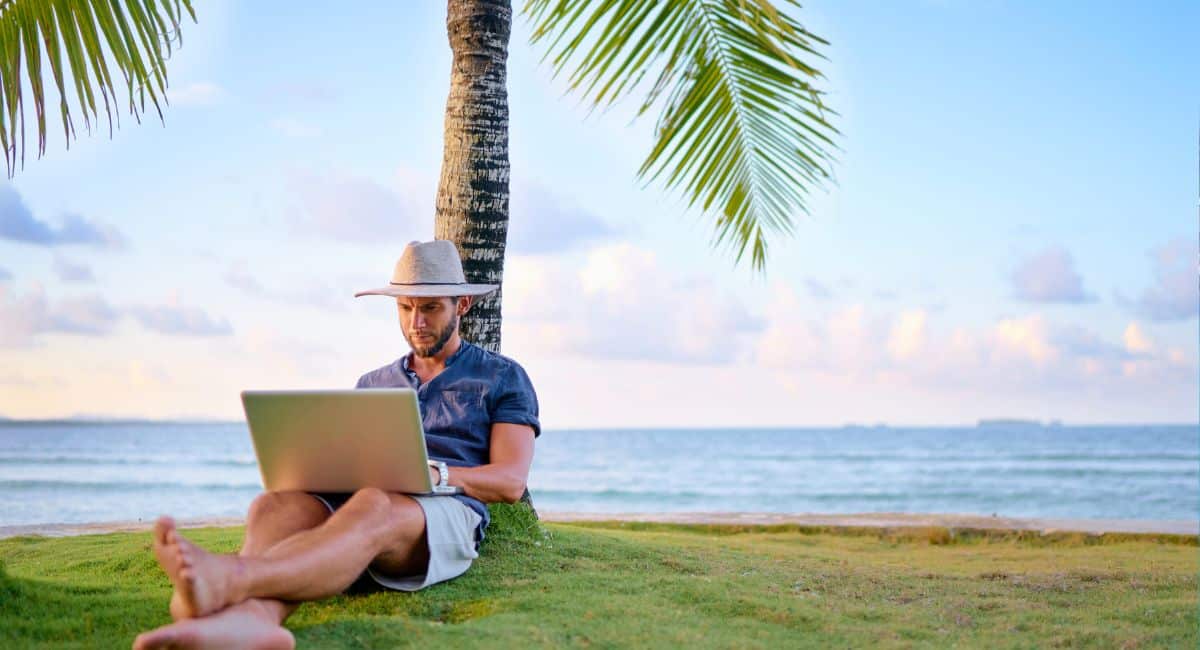 5 Visas For Digital Nomads With 0% Tax In 2024